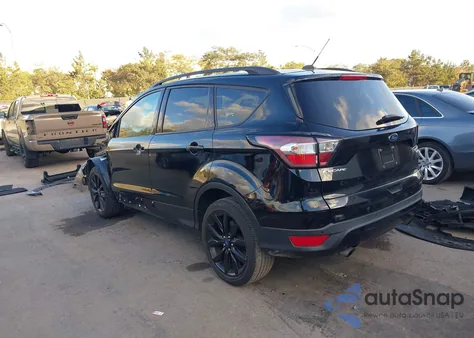 2017 Ford Escape Titanium из США, поврежденный, VIN 1FMCU0J93HUD54108